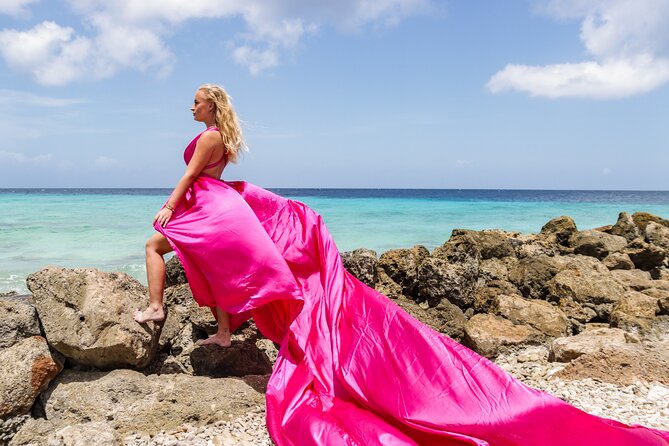 1 Hour Private Flying Dress Photoshoot in Curacao - Is $349 per person a fair price?