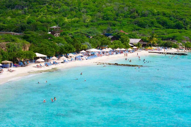 10 Seats Private Van Beach hopping (AC) - Playa Forti for a quick cliff jump