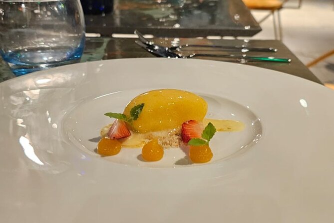 3 Course Caribbean Fine Dining - Dinner & City Tour at Night - The short night tour of Willemstad