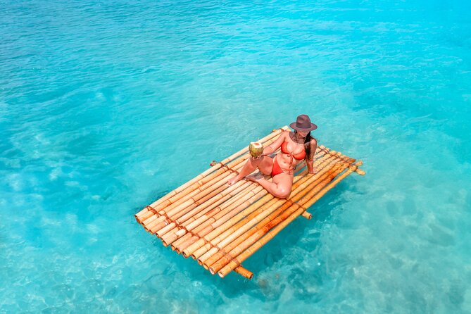 Bamboo Raft Photoshoot + FREE Videos, Shots and Cocktails - How the 30-Minute Session Works