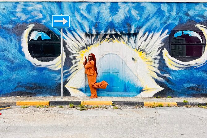 Blue Curacao Factory and City Tour - Why this tour works as a first look at Willemstad