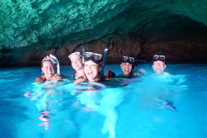 Blue Room and Beach Tour Curacao by Speedboat - Key points to know before booking