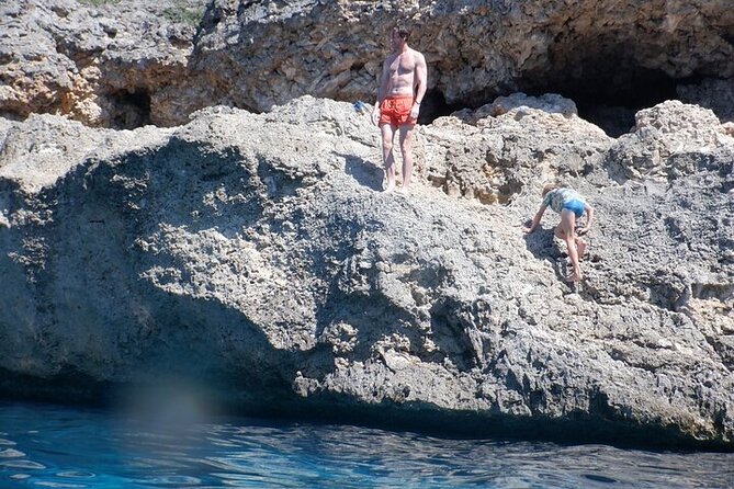 Blue Room and Beach Tour Curacao by Speedboat - Who will enjoy this outing most?