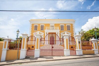 Cultural and Historical Audio guided walking tour Tour of Otrobanda, Willemstad