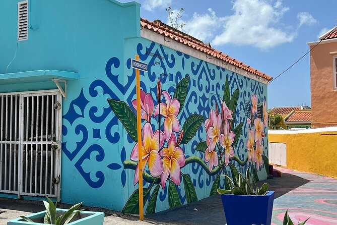 Curacao City Highlights 4-Hour Tour - Scharloo and Willemstad’s old merchant houses