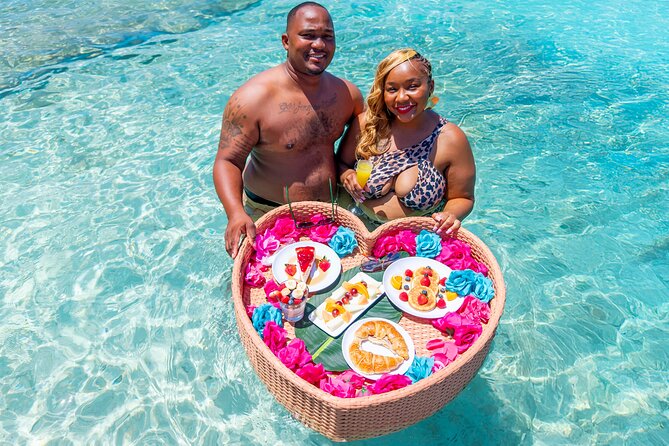 Curacao Floating Breakfast Photoshoot free Drone Videos & Mimosas - Why this Curaçao photoshoot is different
