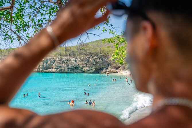 Curaçao Island Tour - Scharloo’s colorful architecture