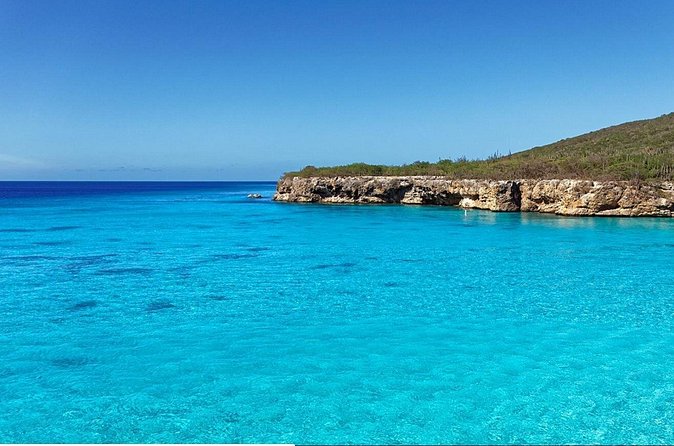 Curacao Private Tour and Activity Experience (4 up to 13 people) - Punda, Otrobanda, and Curaçao’s historic core