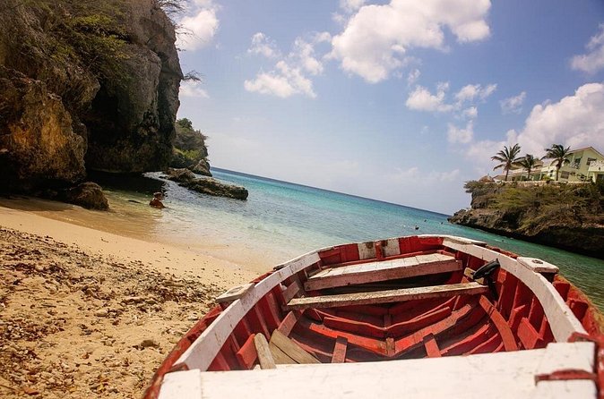 Curacao Private Tour and Activity Experience (4 up to 13 people) - Fort Beekenburg and a less commercial stop