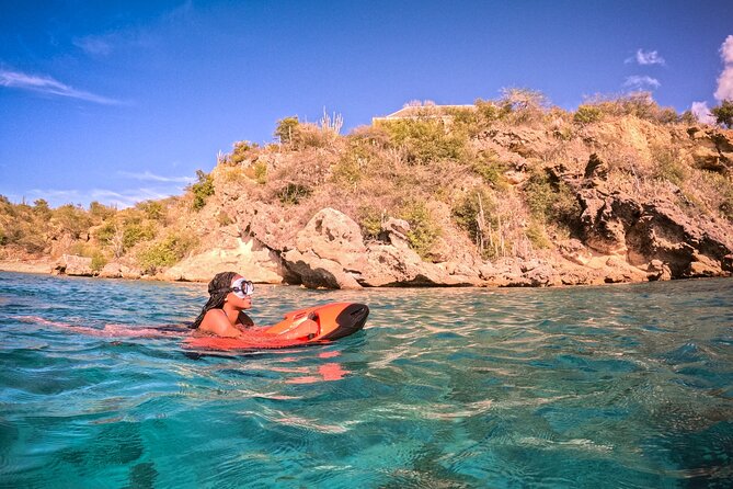 Curaçao Seabob Tugboat Adventure (Andymaxadventures Curaçao) - The shipwreck and coral formations