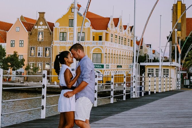 Curaçao Taste Sensation - Wilhelminaplein and the language of Curaçao
