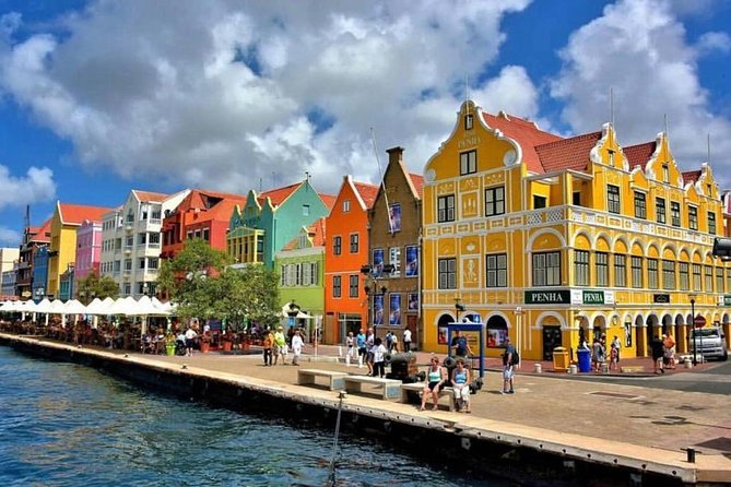 Curacao Walking Tour - Best way to get to know Willemstad! - Fort Amsterdam and the oldest Jewish community