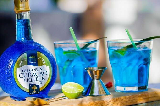 Guided Tour at the Curaçao Liqueur Distillery - The courtyard cocktail is part of the value