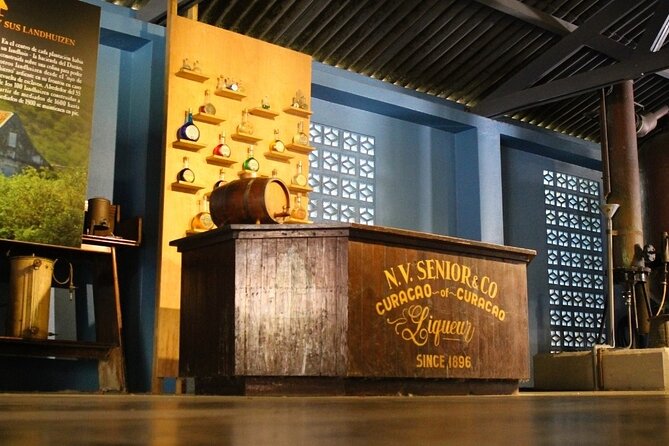 Guided Tour at the Curaçao Liqueur Distillery - Getting there from Willemstad and the cruise port