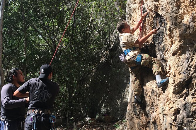 Half day Climbing Trip at the Tafelberg, Curaçao - Who will enjoy this Curaçao activity most?