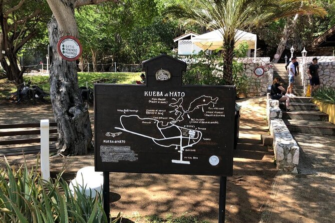Half Day Hato Cave, Flamingo & Beach Tour - Otrobanda gives you a quick Willemstad introduction
