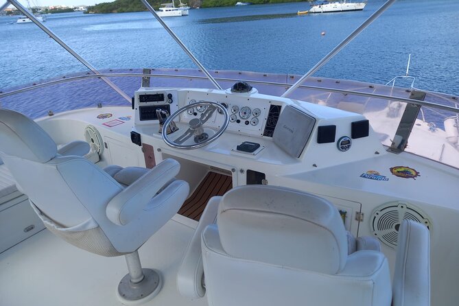 Half day private yacht cruise & snorkel - Starting at Caracas Bay