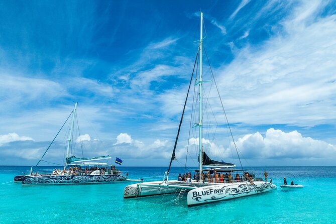 Klein Curacao Day Trip with Premium Open Bar and BBQ-Lunch - Leaving Zanzibar Beach for the open sea