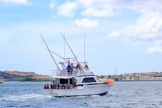 Klein Curacao Daytrip - All Inclusive Full Day Boat Tour - The lighthouse and the shipwreck walk