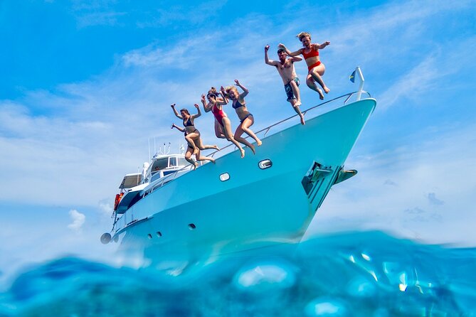 Klein Curacao Superyacht and Beach house - Key things to know before booking