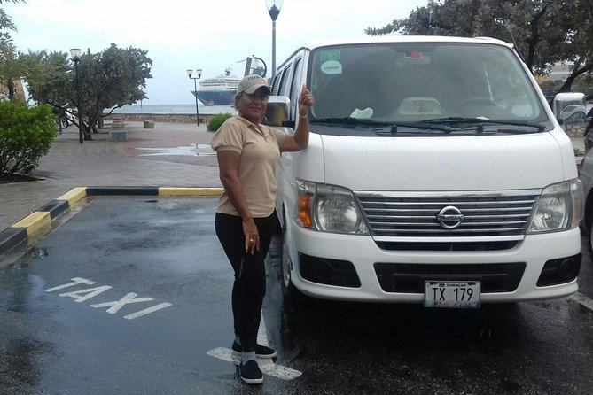 One Way Curacao Airport Transfer - The 45-minute ride and what you may notice