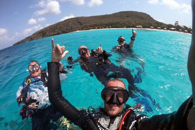 PADI Discover Scuba Dive - Exploring Fish and Coral at the Reef