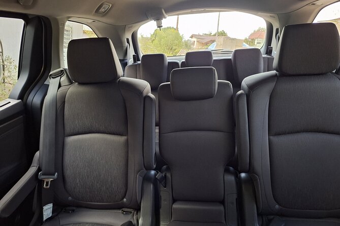 Private Airport Transfer to Sandals Royal Resort, Coral Estate. - Who gets the best value from this transfer