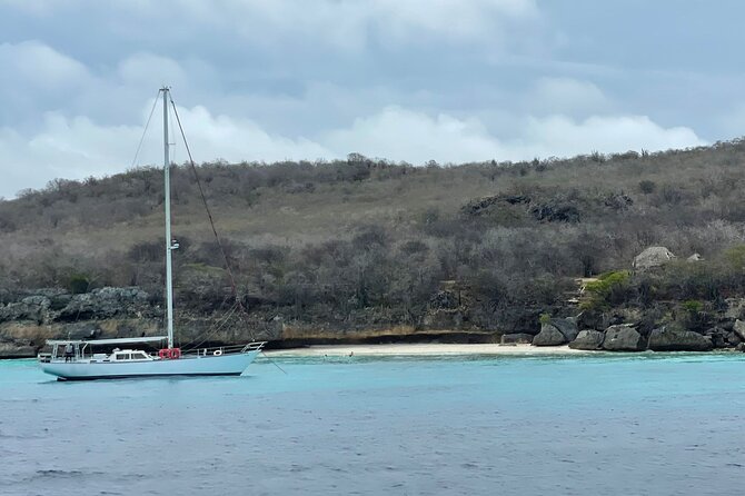 Private charter on Casador a classic 68ft sailing yacht.cruiseship possible - Key points to know before booking