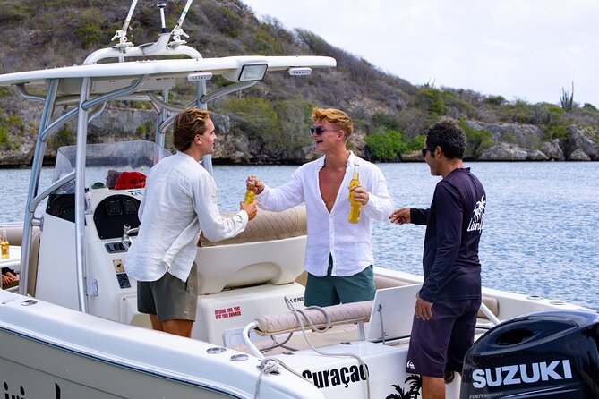Private Luxury 28ft Boat Trip Coastline Trip Curacao - Starting at Spaanse Water