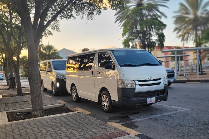 Roundtrip Private Transfer from Curazao Airport (CUR) - The Vehicle Question: Comfort Versus Uncertainty