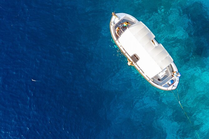 Snorkeling Boat Trip Tugboat Beach and Spanish Water Curacao - Why the Tugboat wreck makes this trip worthwhile