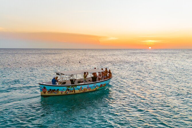 Sunset Boat Trip in the Spanish water and coastline of Curacao - Key points to know before booking