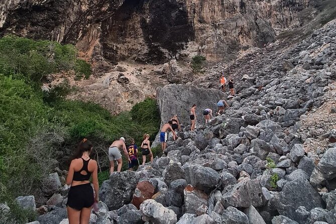 Tafelberg Hiking Experience - Starting at Rock Climbing Curaçao in Santa Barbara