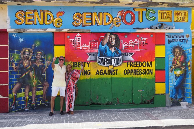 The best walking tour Willemstad - What the $28 price gets you