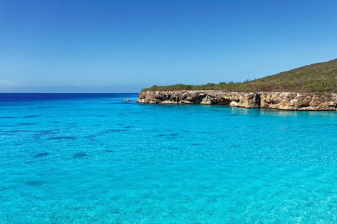 The Curacao Private Beach Hopping / Snorkeling Tour - Playa Piskado and swimming with sea turtles