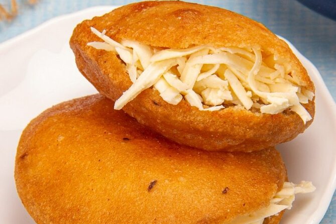 Willemstad Culinary Adventure: Private 3-Hour Foodie Tour - Is $395 good value for two people?
